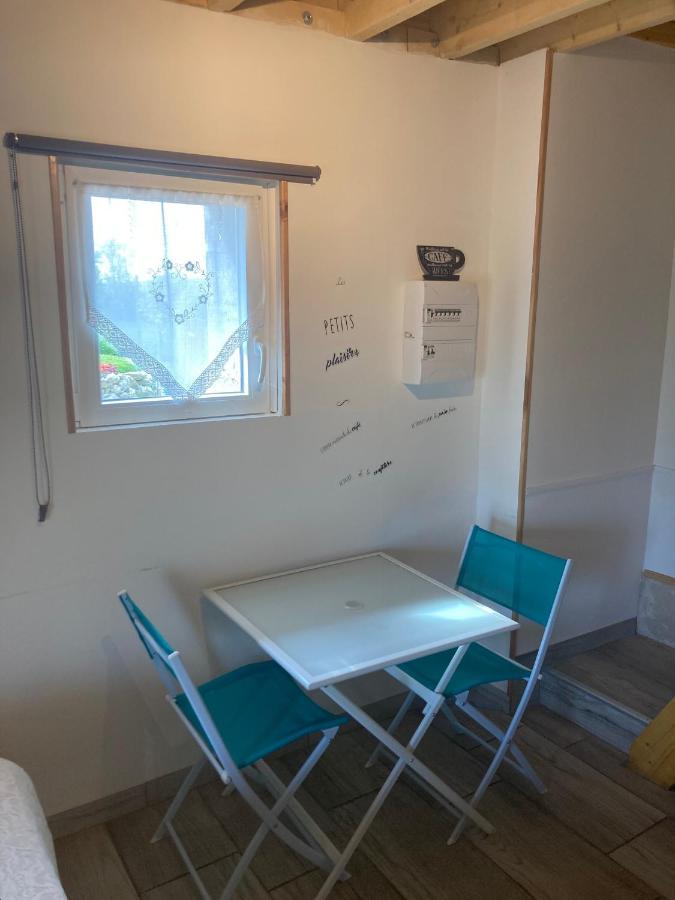 Le Calme A La Campagne Apartment Besson ภายนอก รูปภาพ